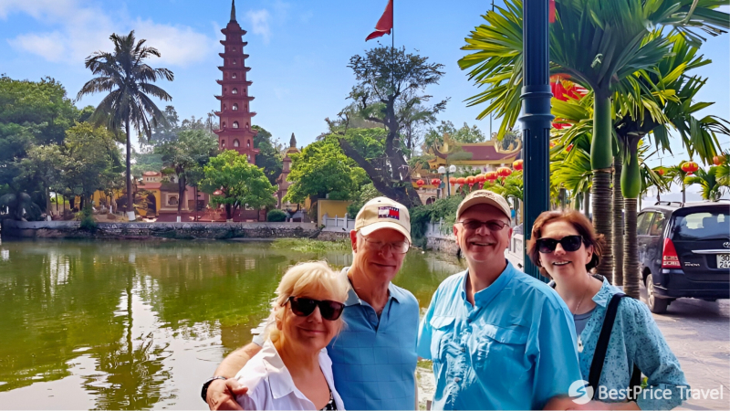 Day 2 Tran Quoc Pagoda Attracts Numerous Domestic And International Visitors