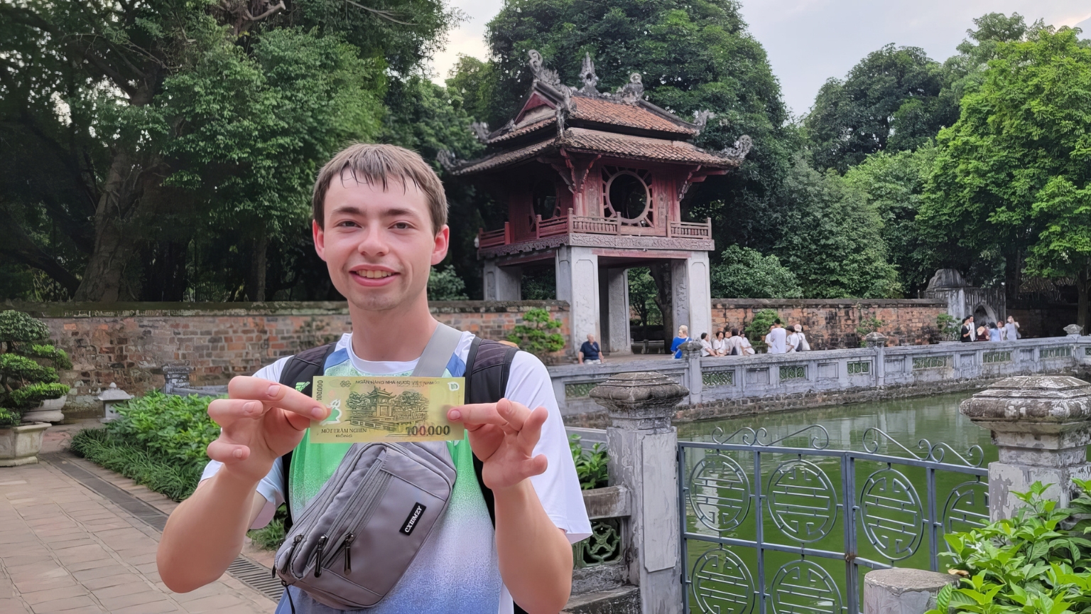 Day 2 Admire The Timeless Architecture Of The Temple Of Literature