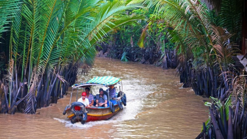 Day 9 Set Off On A Motorized Boat Trip Across Peaceful Waters